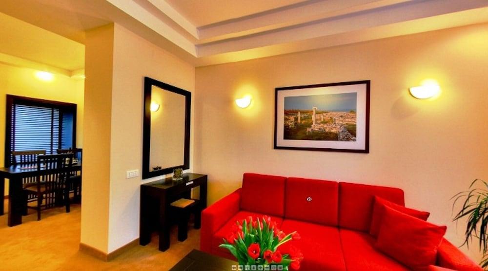 Hotel Cherica Constanţa